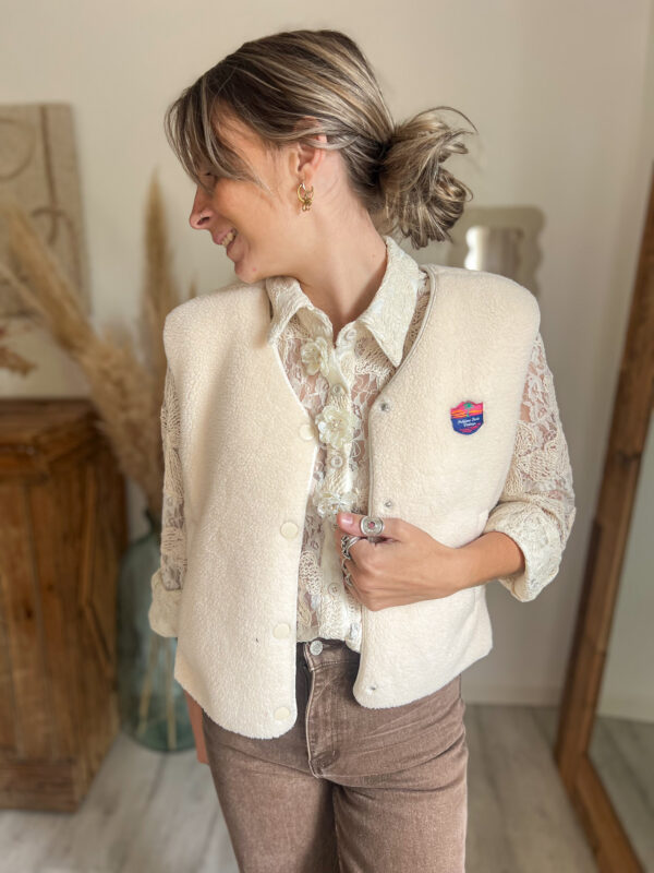 gilet sherpa dentelle fleur femme