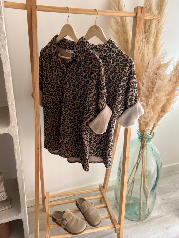 chemise femme leopard creme velours