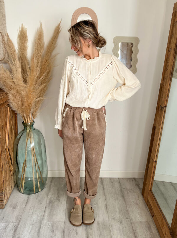 pantalon velours côtelé dentelle femme