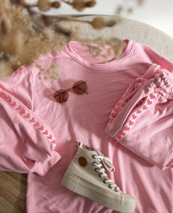 Sweat-shirt femme rose cœur jogging